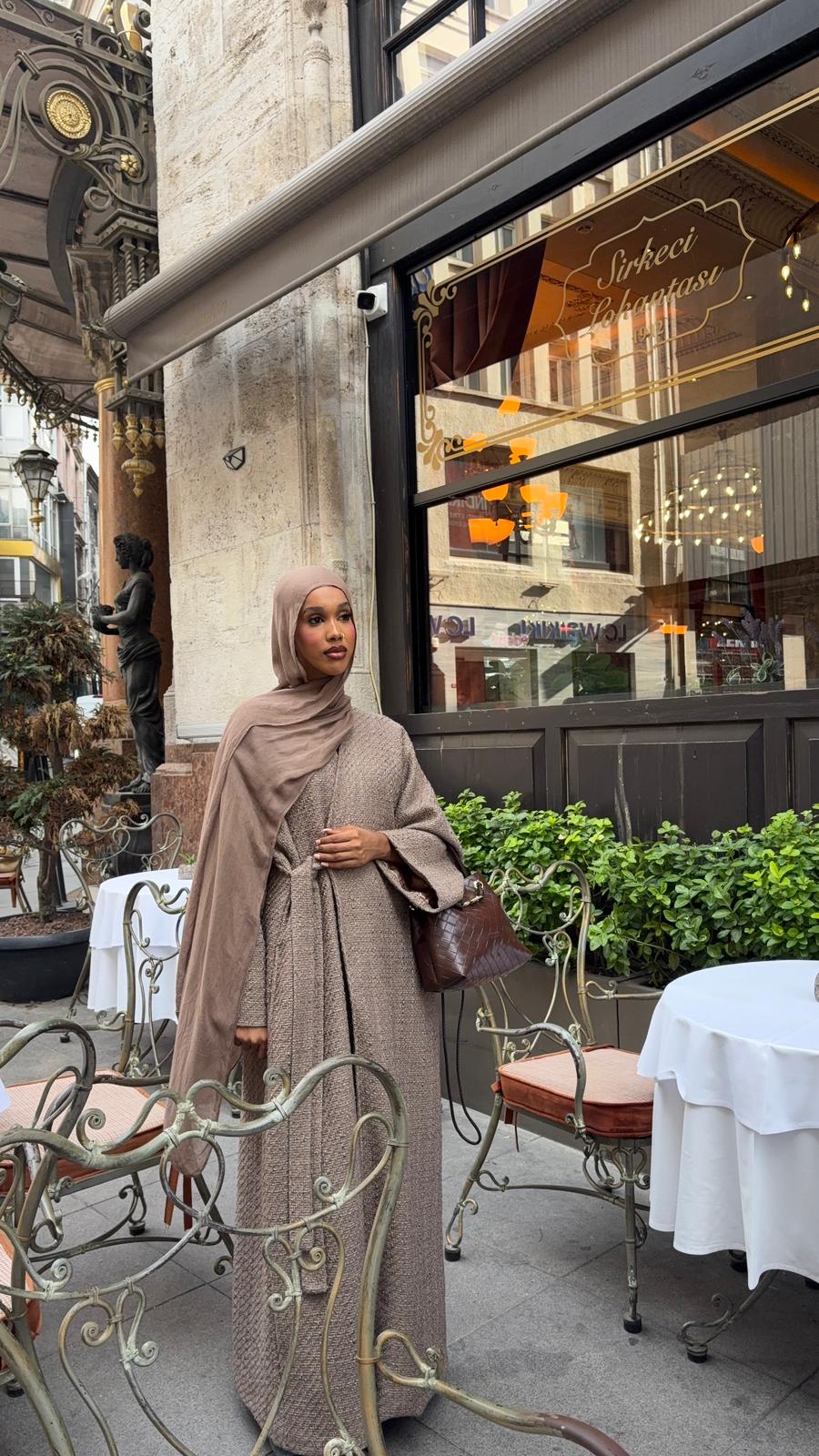 NUDE TWEED ABAYA