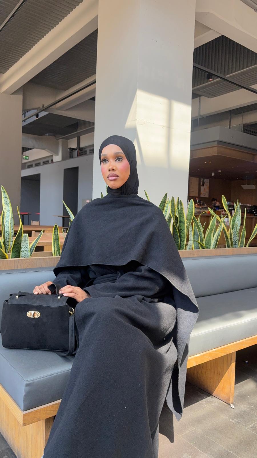BLACK ABAYA COAT WITH A SCARF