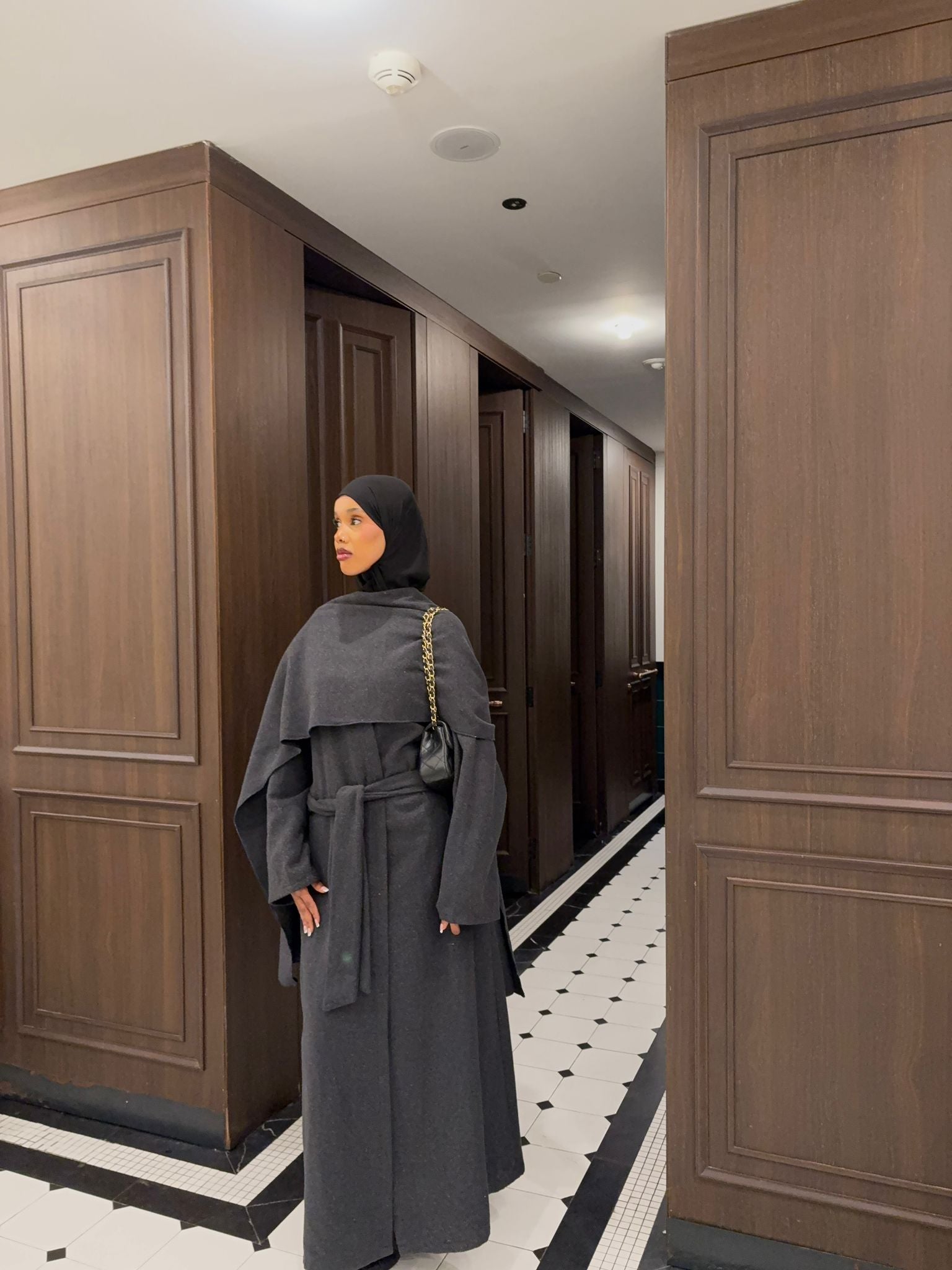 Grey abaya coat with scarf
