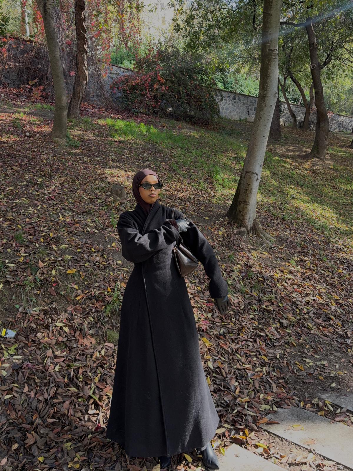 Black Adjustable Tie Abaya Coat