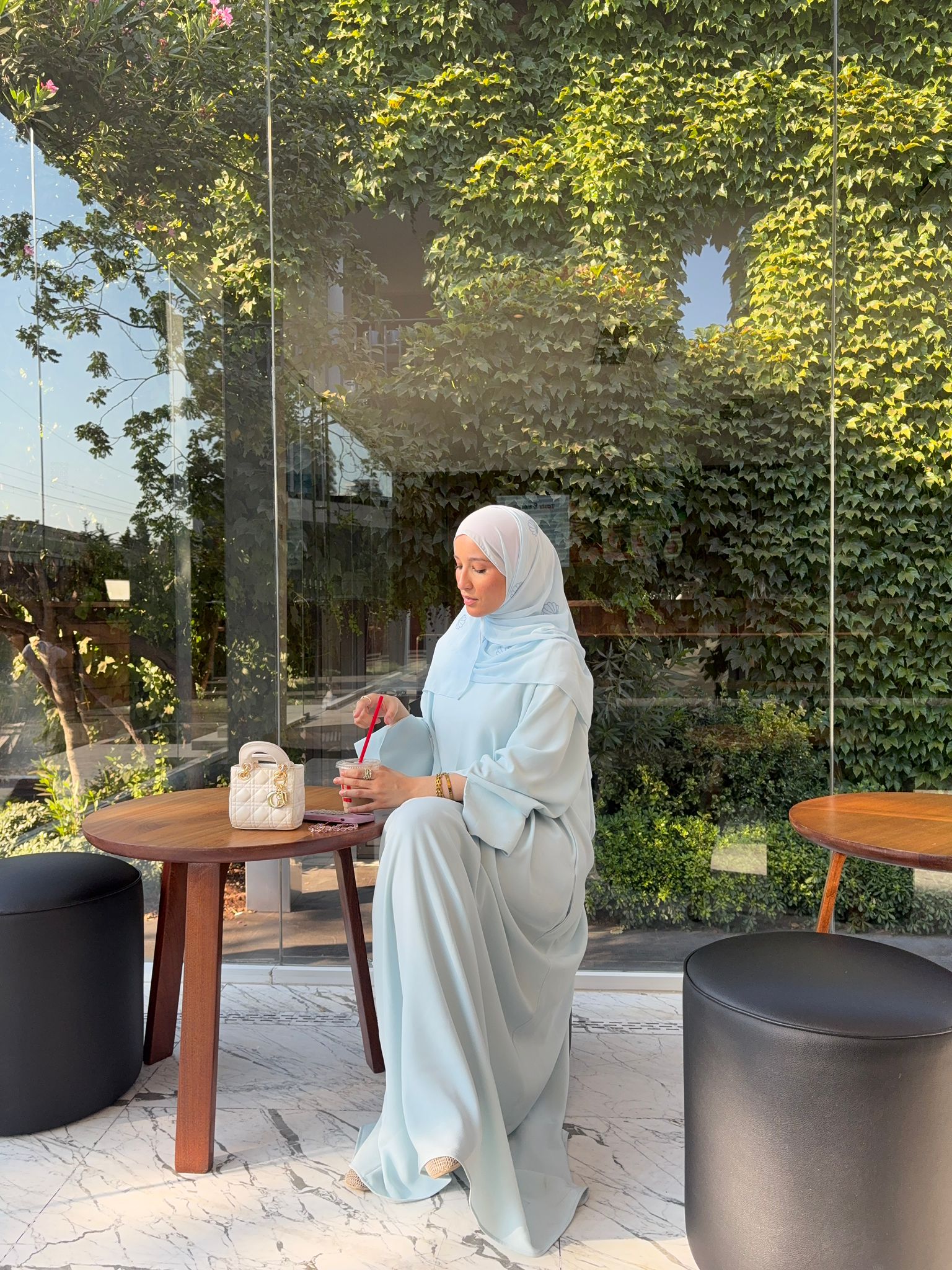 PASTEL CREPE ABAYAS