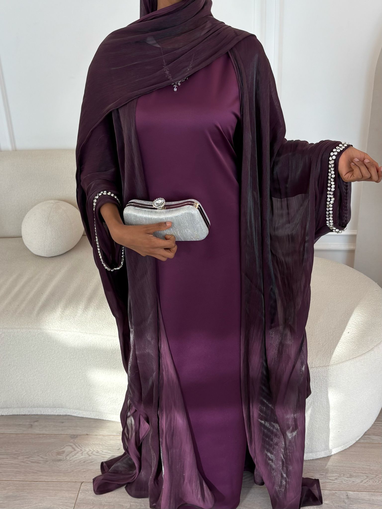 PLUM EID ABAYA