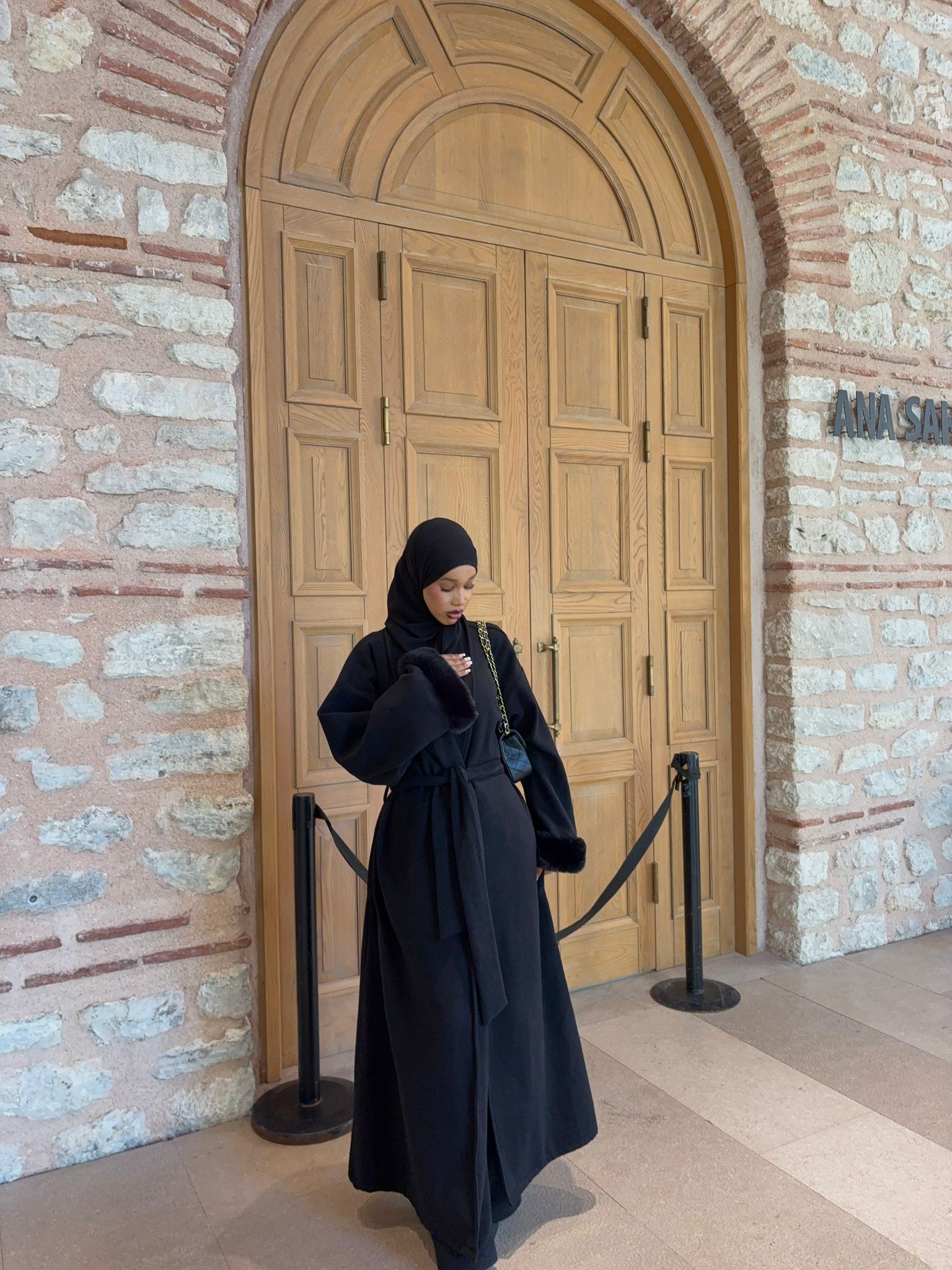 Black fur sleeve abaya coat